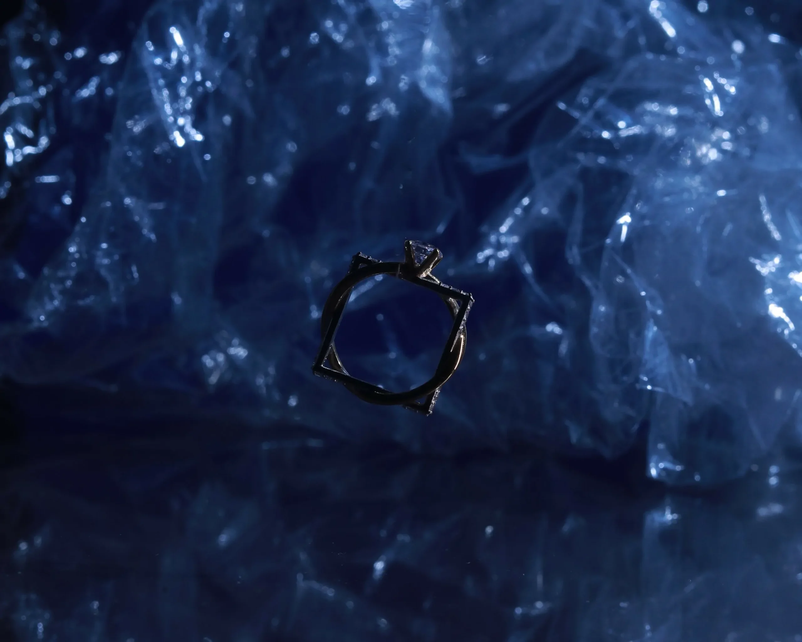 Dual Tone Diamond Ring